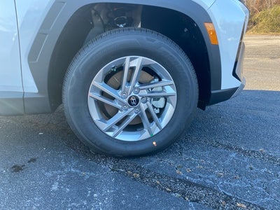 2025 Hyundai TUCSON SE AWD