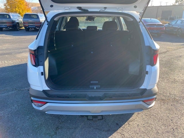 2025 Hyundai TUCSON SE AWD