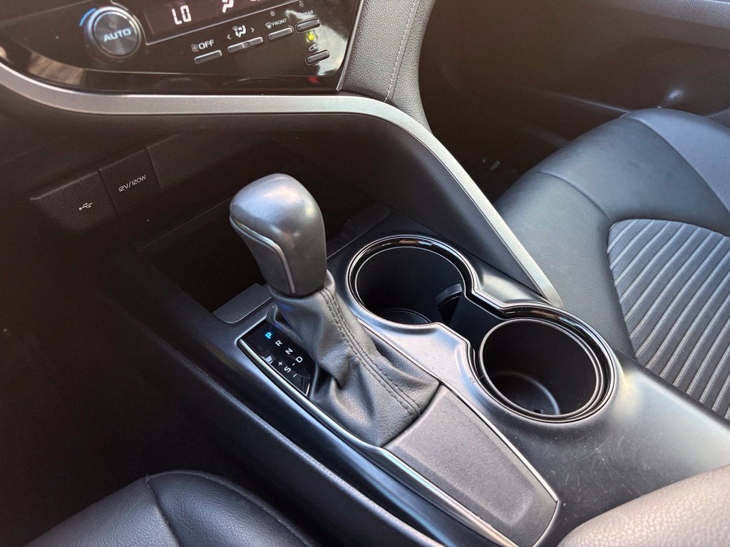 2020 Toyota Camry SE Nightshade