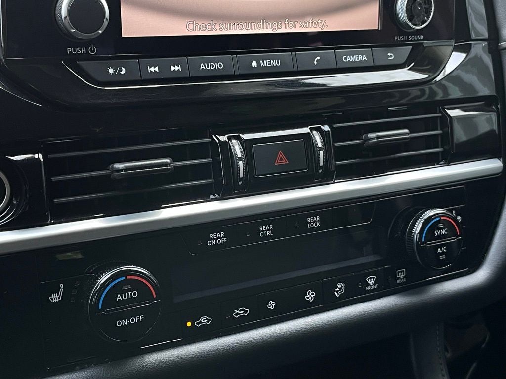2022 Nissan Pathfinder SV 1-OWNER | LEATHER | NEW TIRES