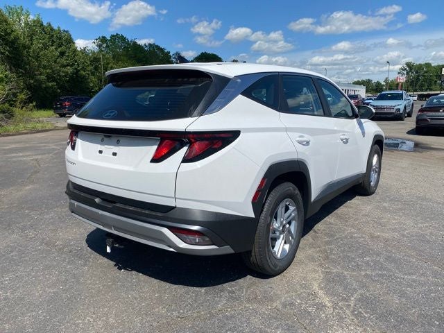 2025 Hyundai TUCSON SE