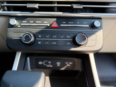 2025 Hyundai TUCSON SE FWD