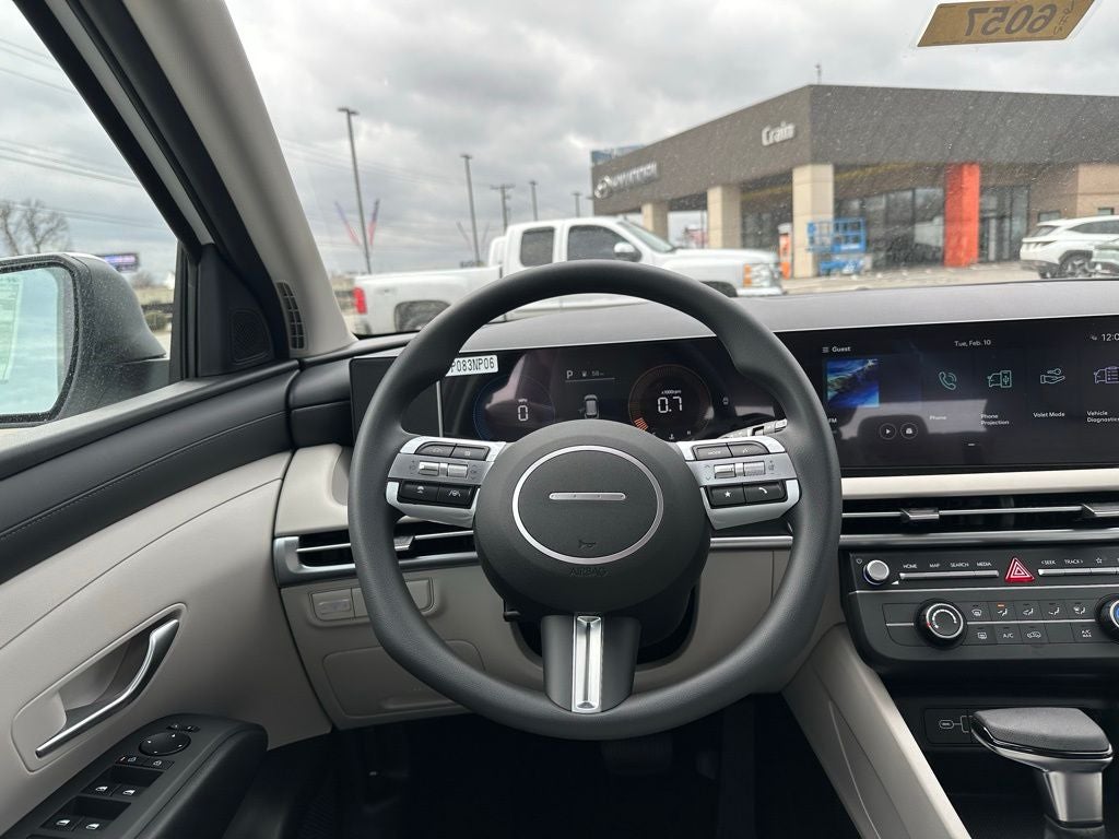 2026 Hyundai TUCSON SE FWD