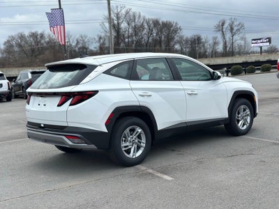 2026 Hyundai TUCSON SE FWD