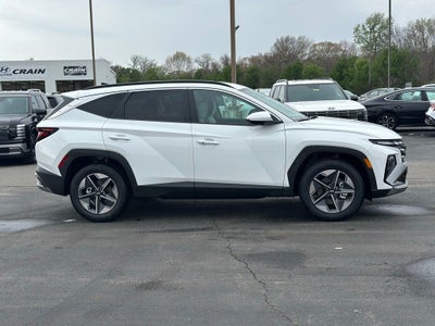 2026 Hyundai TUCSON SEL FWD