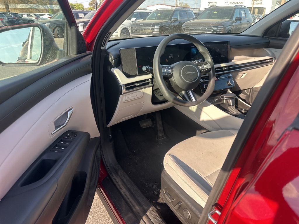 2025 Hyundai TUCSON SEL