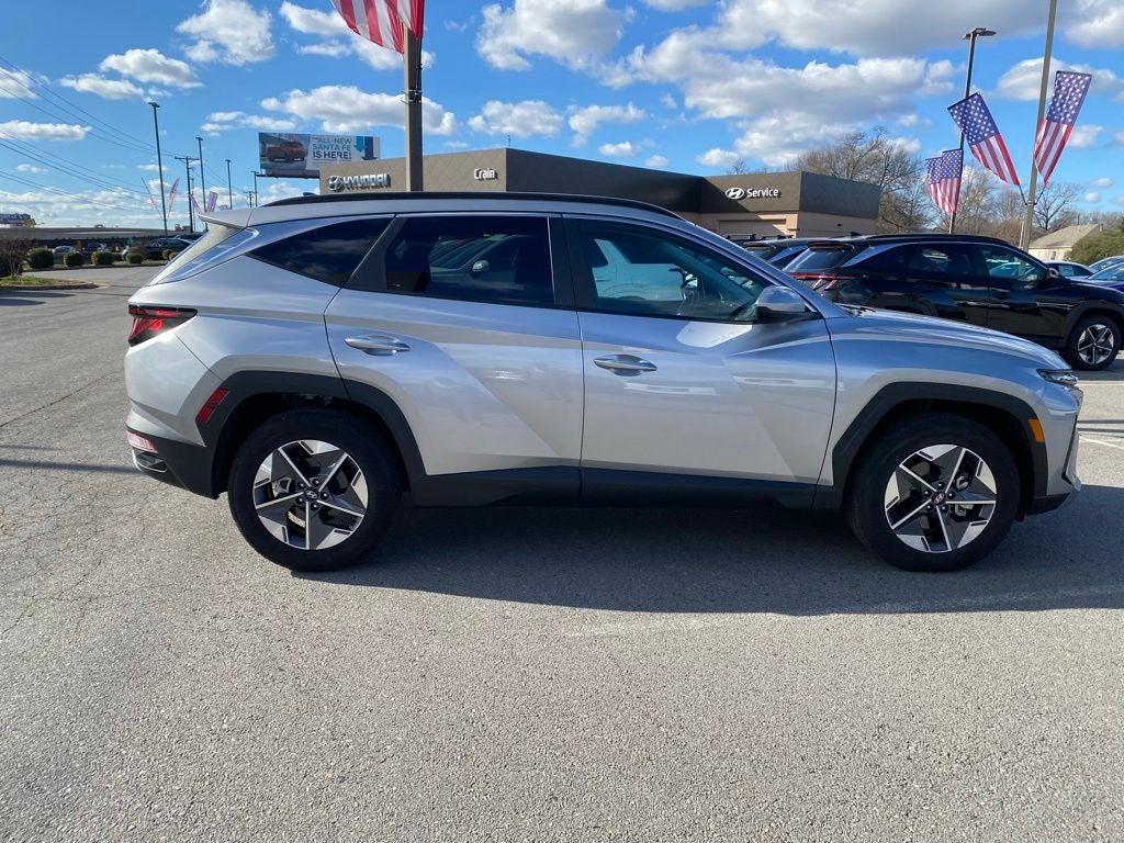 2025 Hyundai TUCSON SEL