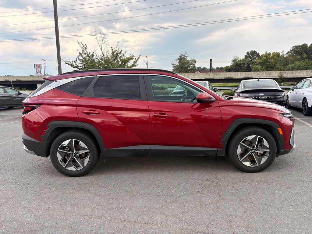 2025 Hyundai TUCSON SEL