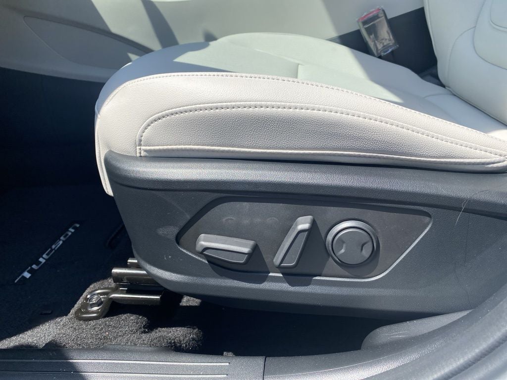 2026 Hyundai TUCSON SEL Premium FWD