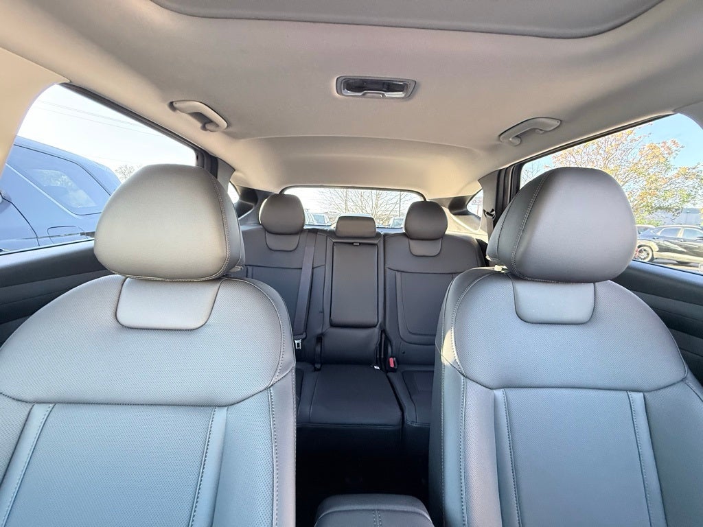 2026 Hyundai TUCSON SEL Premium FWD