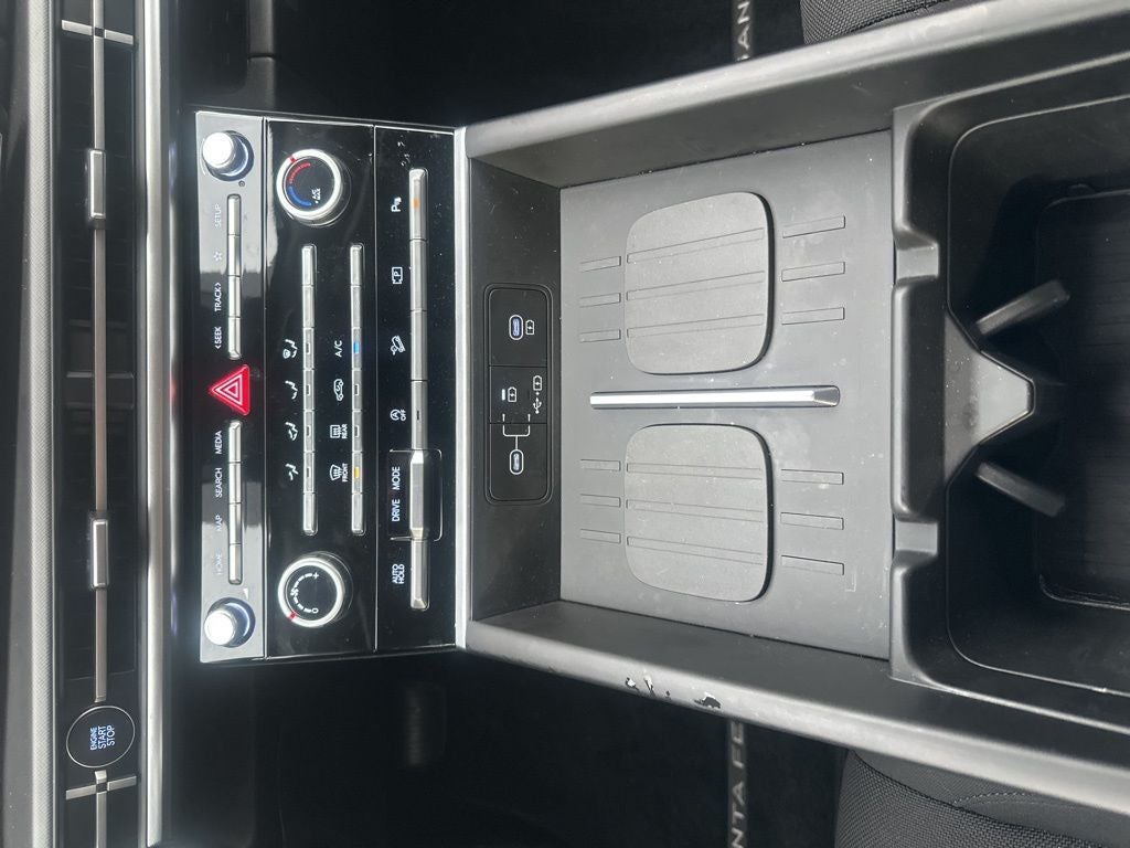 2026 Hyundai SANTA FE SE