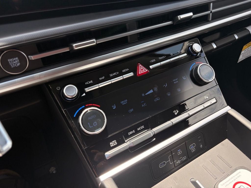 2027 Hyundai SANTA FE HYBRID SEL