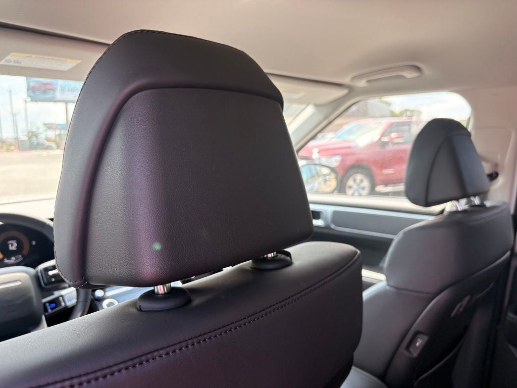 2027 Hyundai SANTA FE HYBRID SEL
