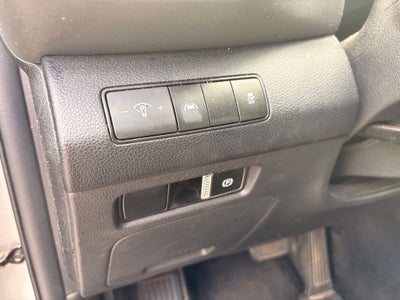 2022 Hyundai SANTA FE SE