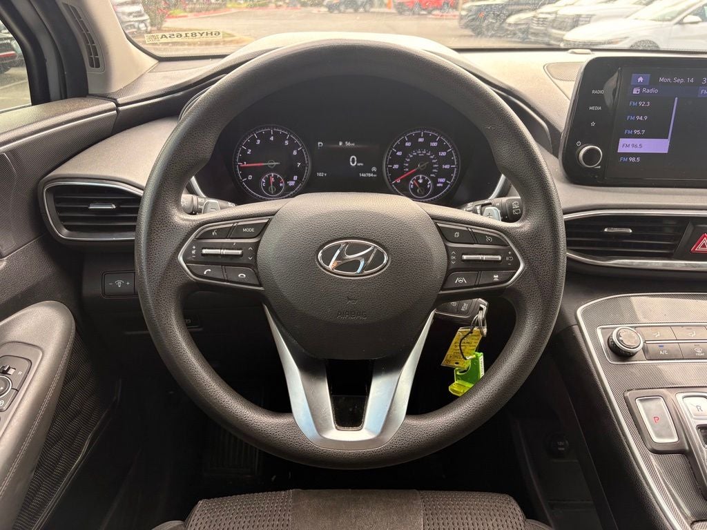 2022 Hyundai SANTA FE SE