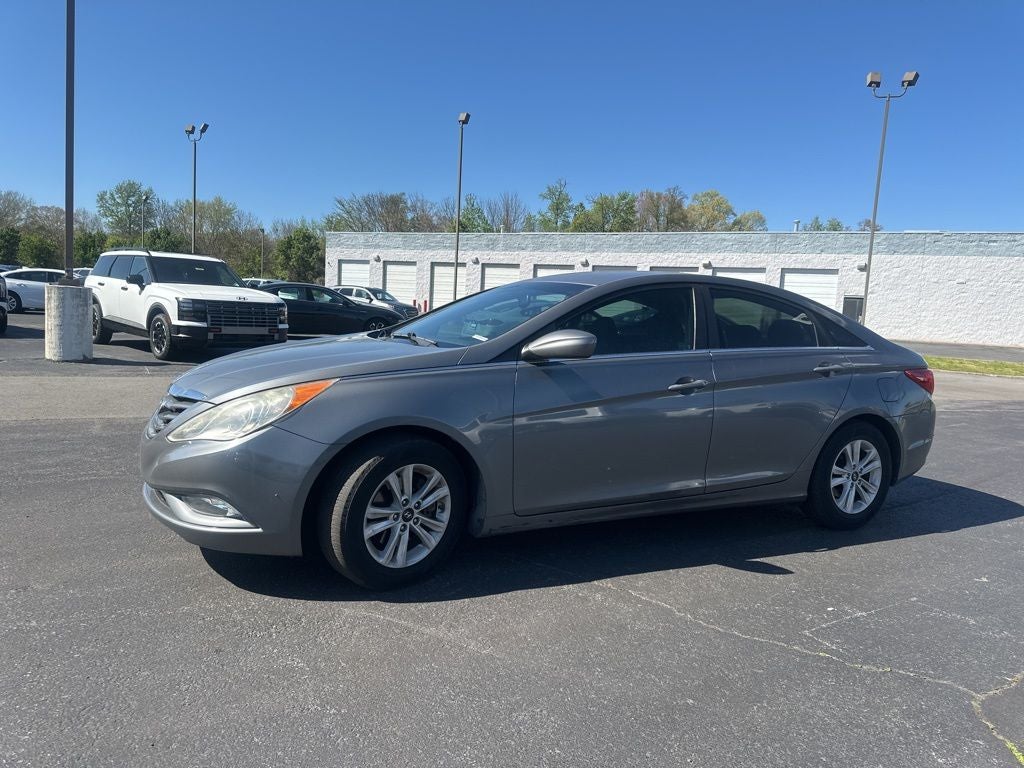 2013 Hyundai SONATA GLS
