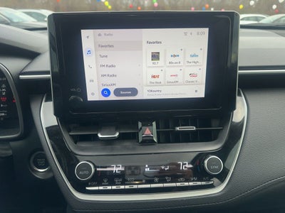 2023 Toyota Corolla Cross XLE