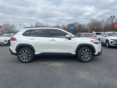 2023 Toyota Corolla Cross XLE