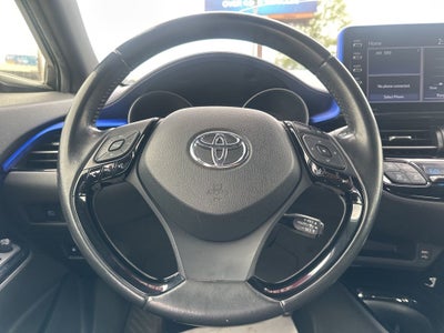 2021 Toyota C-HR XLE