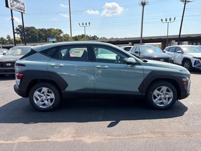 2027 Hyundai KONA SE
