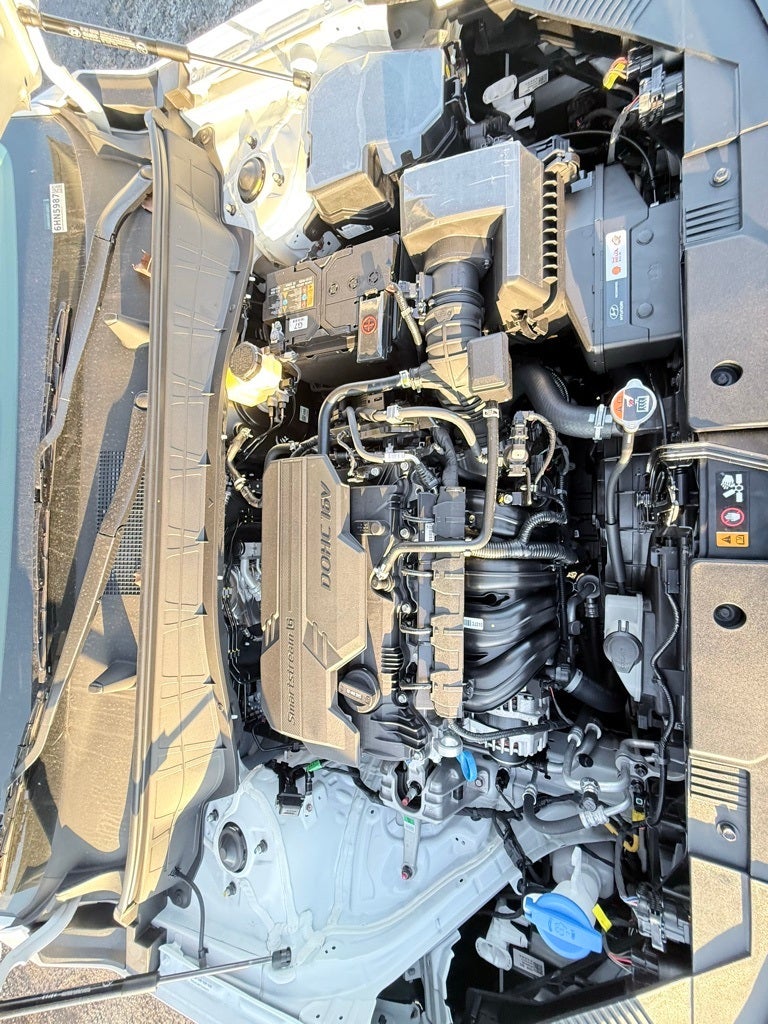 2026 Hyundai KONA SE FWD