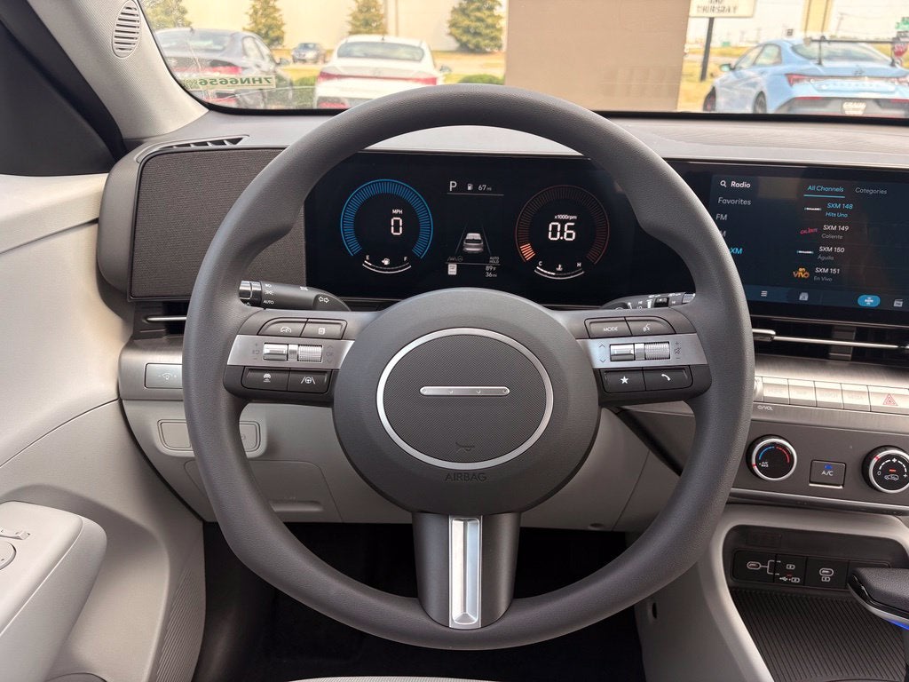 2027 Hyundai KONA SE