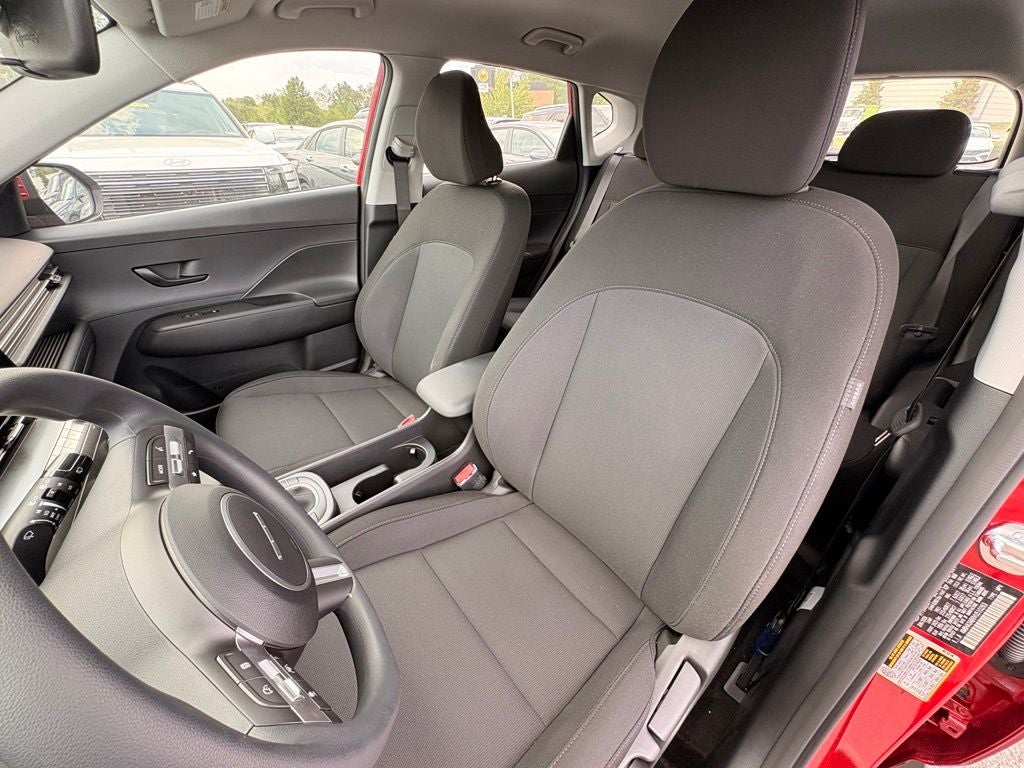 2027 Hyundai KONA SE