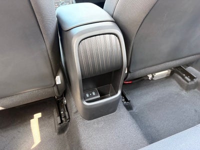 2027 Hyundai KONA SE