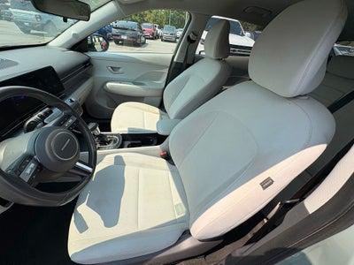 2025 Hyundai KONA SEL