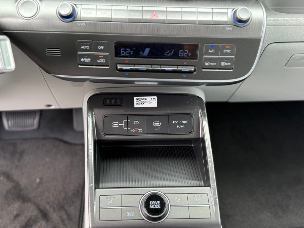 2025 Hyundai KONA ELECTRIC SEL