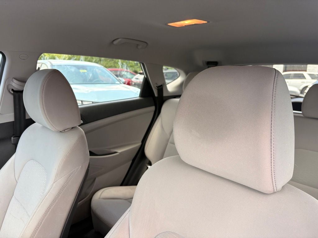 2020 Hyundai TUCSON SE