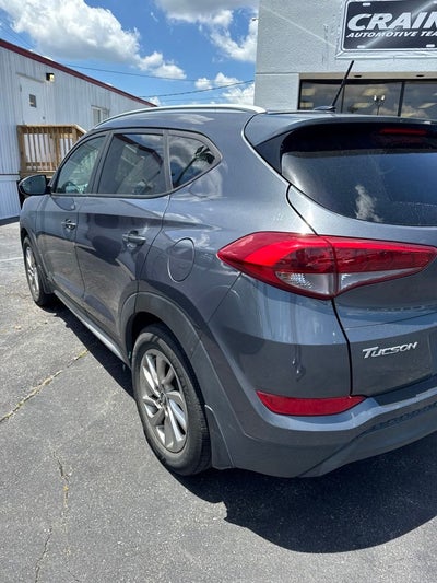 2017 Hyundai TUCSON SE