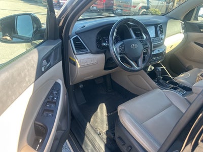 2017 Hyundai TUCSON SE Plus