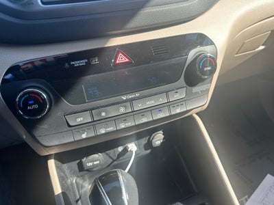 2017 Hyundai TUCSON SE Plus