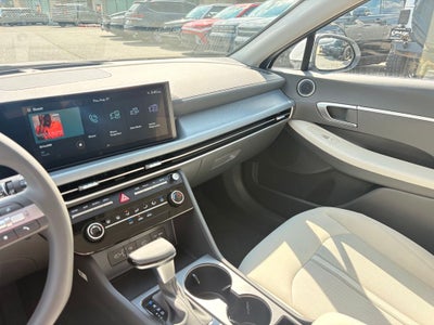 2026 Hyundai SONATA SE