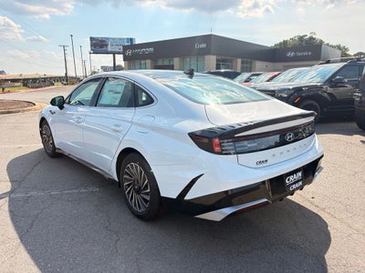 2026 Hyundai SONATA HYBRID SEL