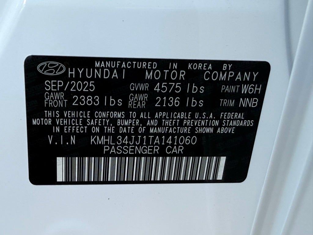 2026 Hyundai SONATA HYBRID SEL