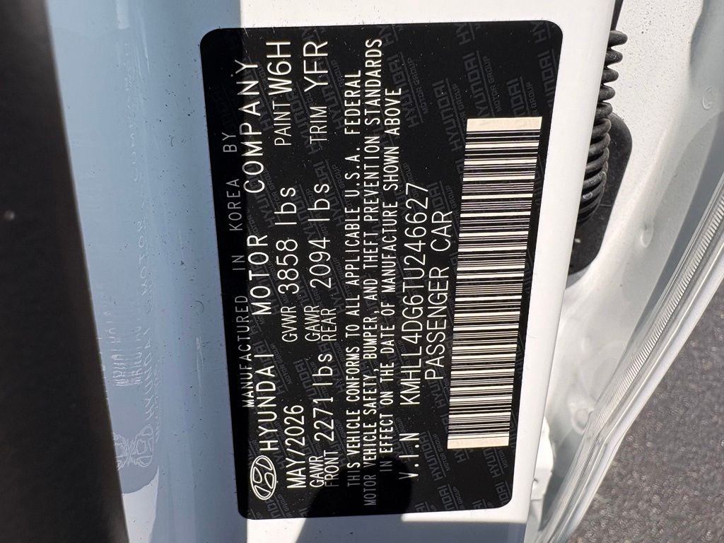 2026 Hyundai ELANTRA SE