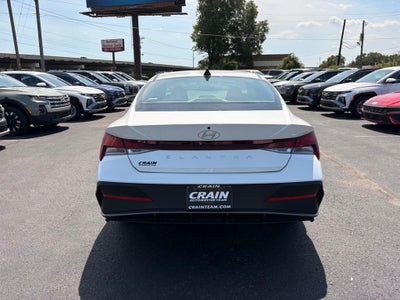 2026 Hyundai ELANTRA SE