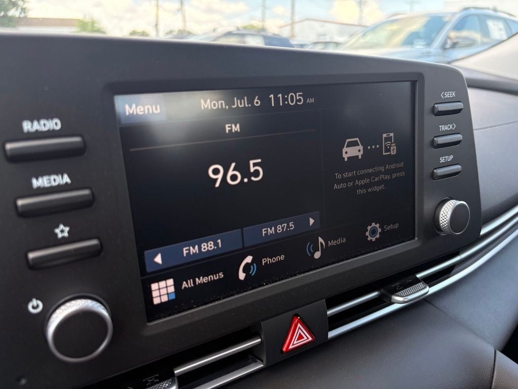 2026 Hyundai ELANTRA SE