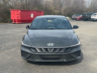 2025 Hyundai ELANTRA SEL Sport