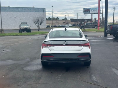 2025 Hyundai ELANTRA SEL Sport