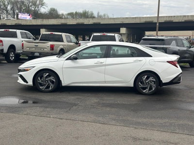 2025 Hyundai ELANTRA SEL Sport