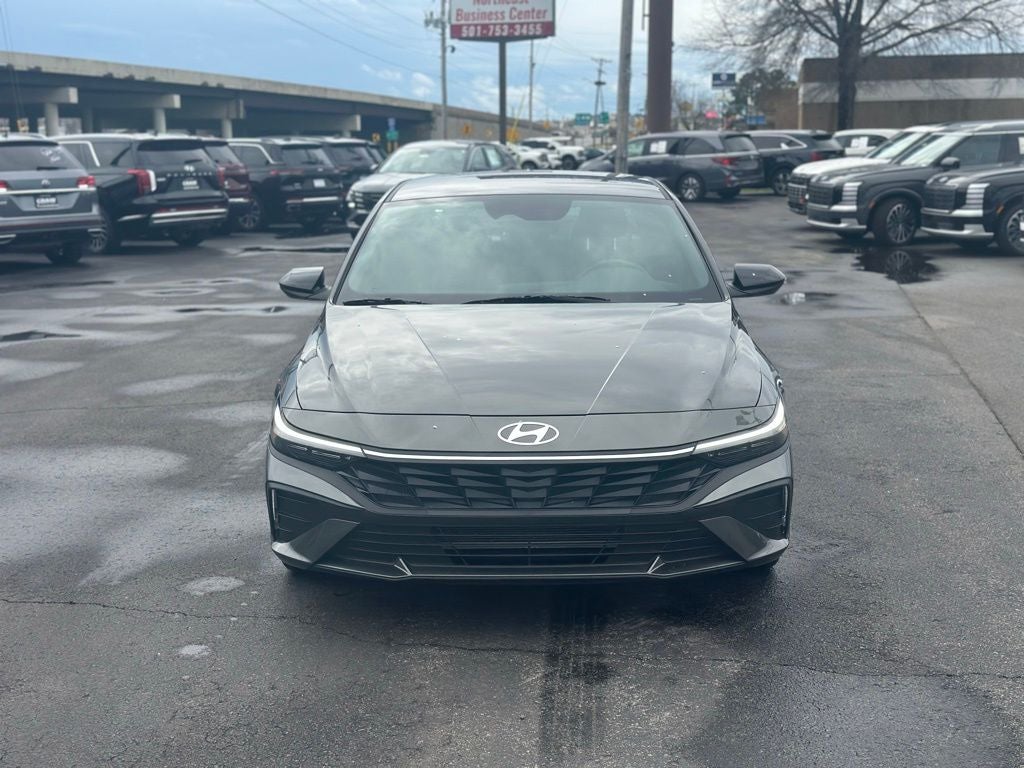 2025 Hyundai ELANTRA SEL Sport