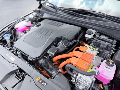 2025 Hyundai ELANTRA HYBRID SEL Sport