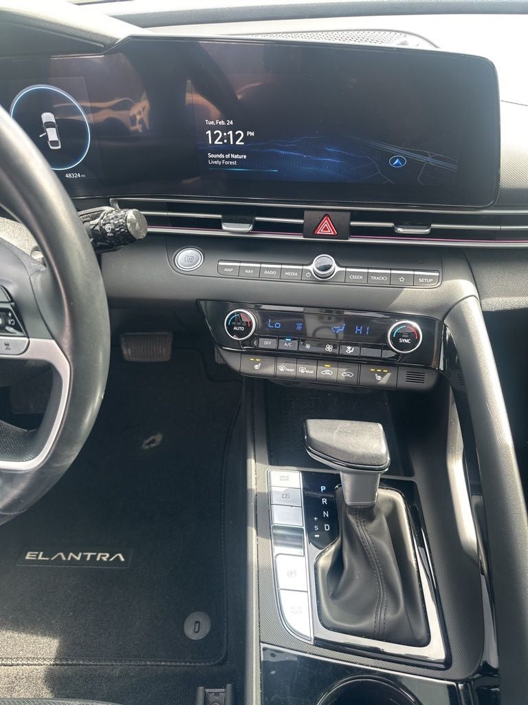 2023 Hyundai ELANTRA Limited