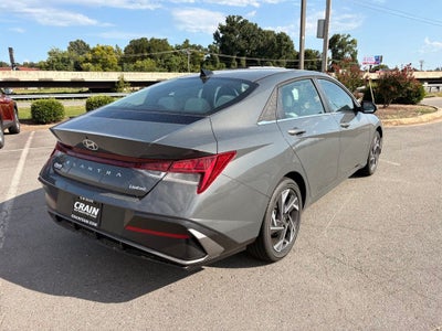 2026 Hyundai ELANTRA Limited
