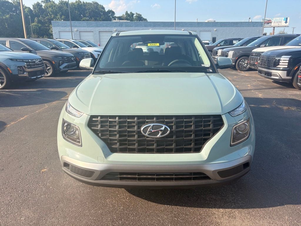 2026 Hyundai VENUE SE