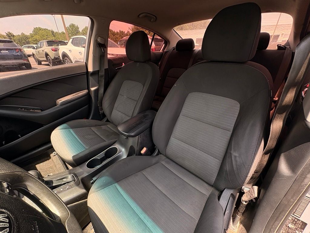 2015 Kia Forte LX FRESH TRADE | AS-IS
