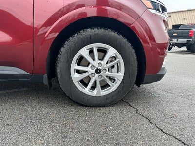 2023 Kia Carnival LX